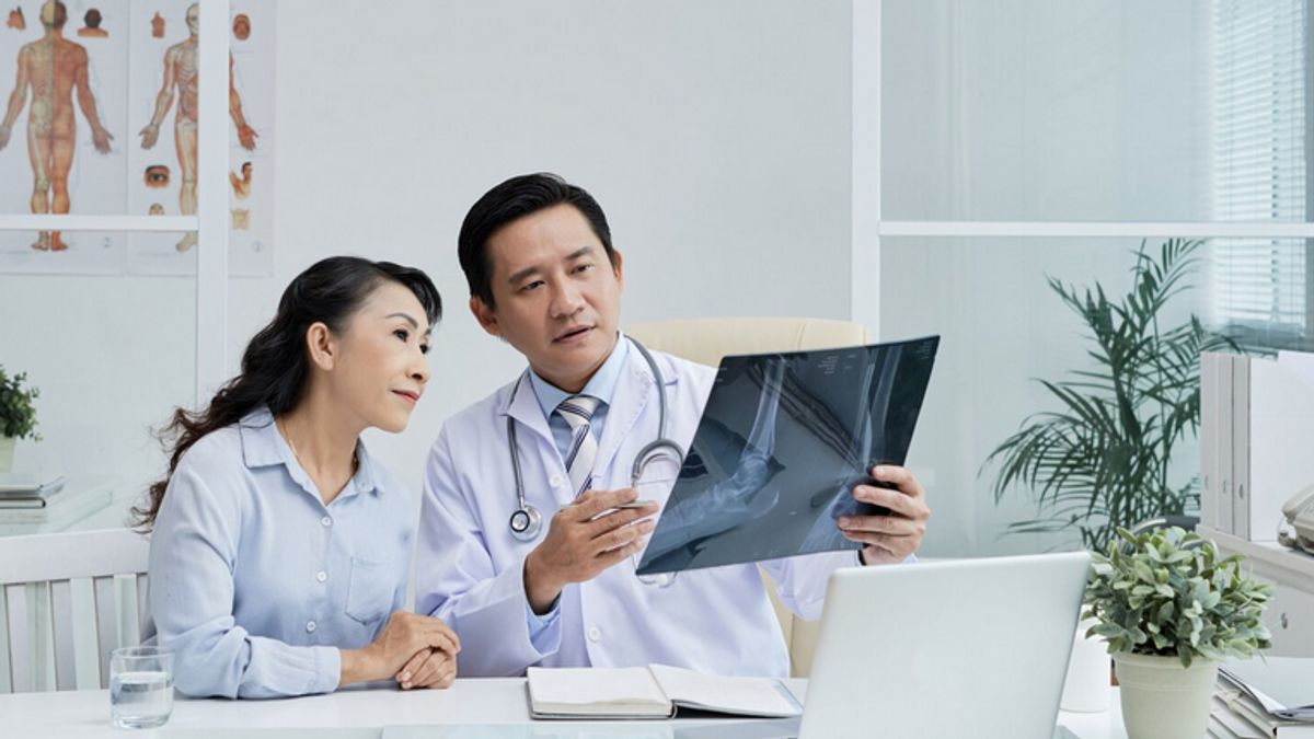Apa Itu Osteoarthritis? Kenali Perbedaan dan Persamaannya dengan Osteoporosis